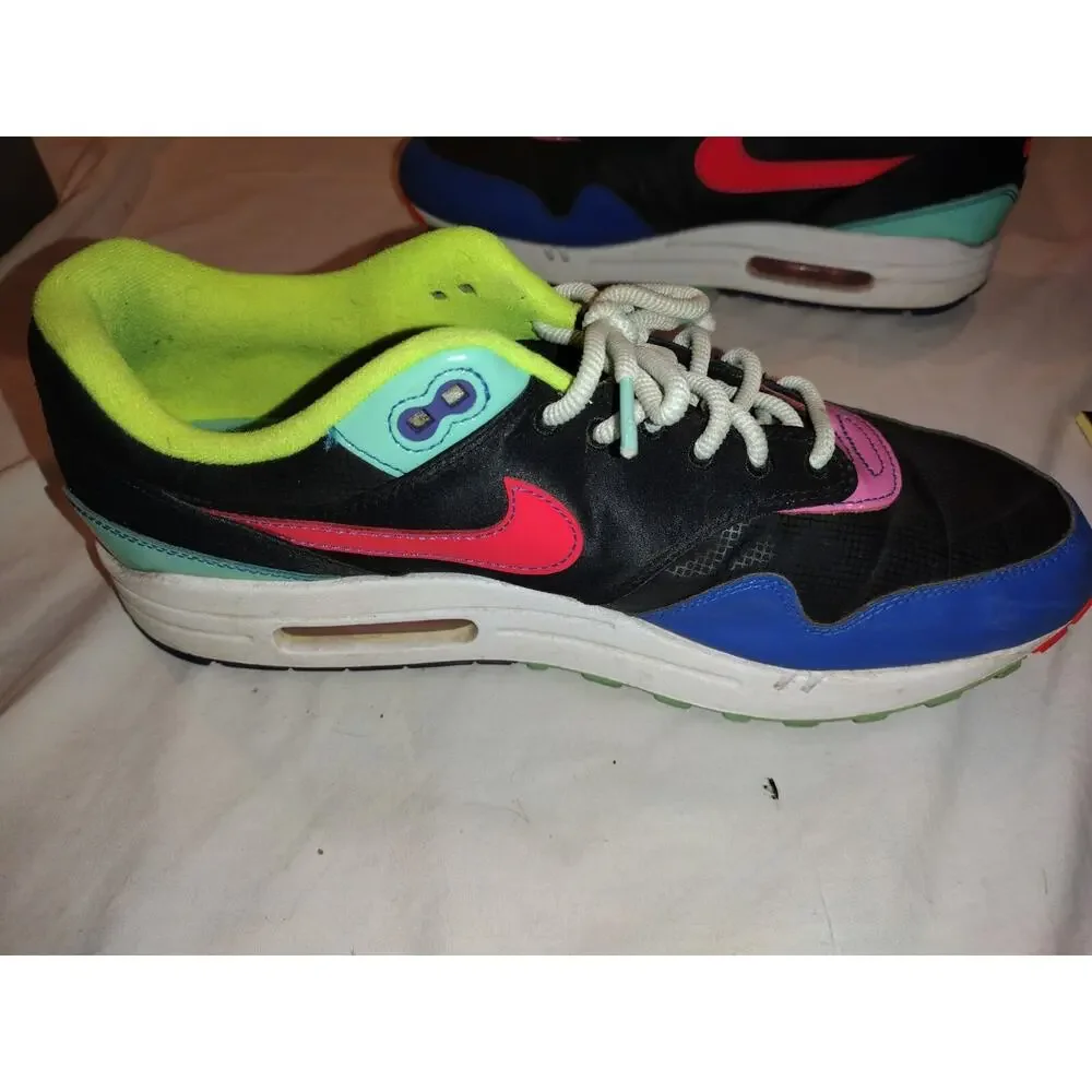 Nike pre owned